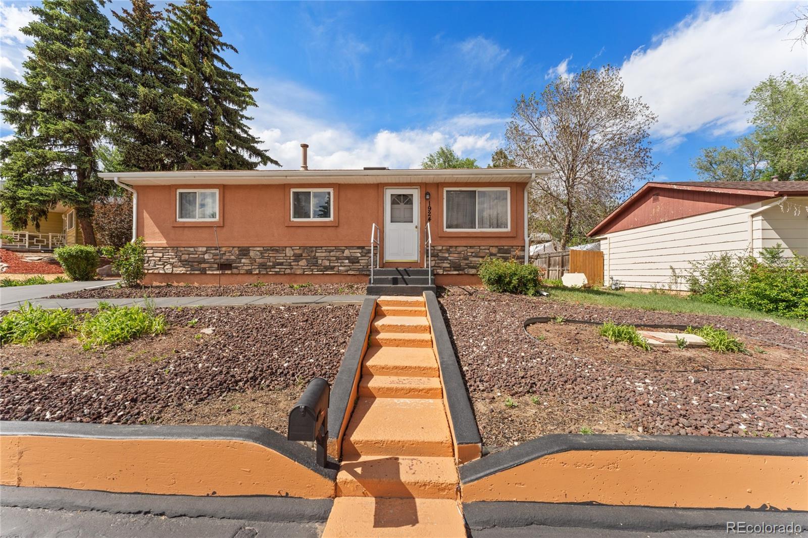 1924 Mccooke Drive Colorado Springs CO 80910