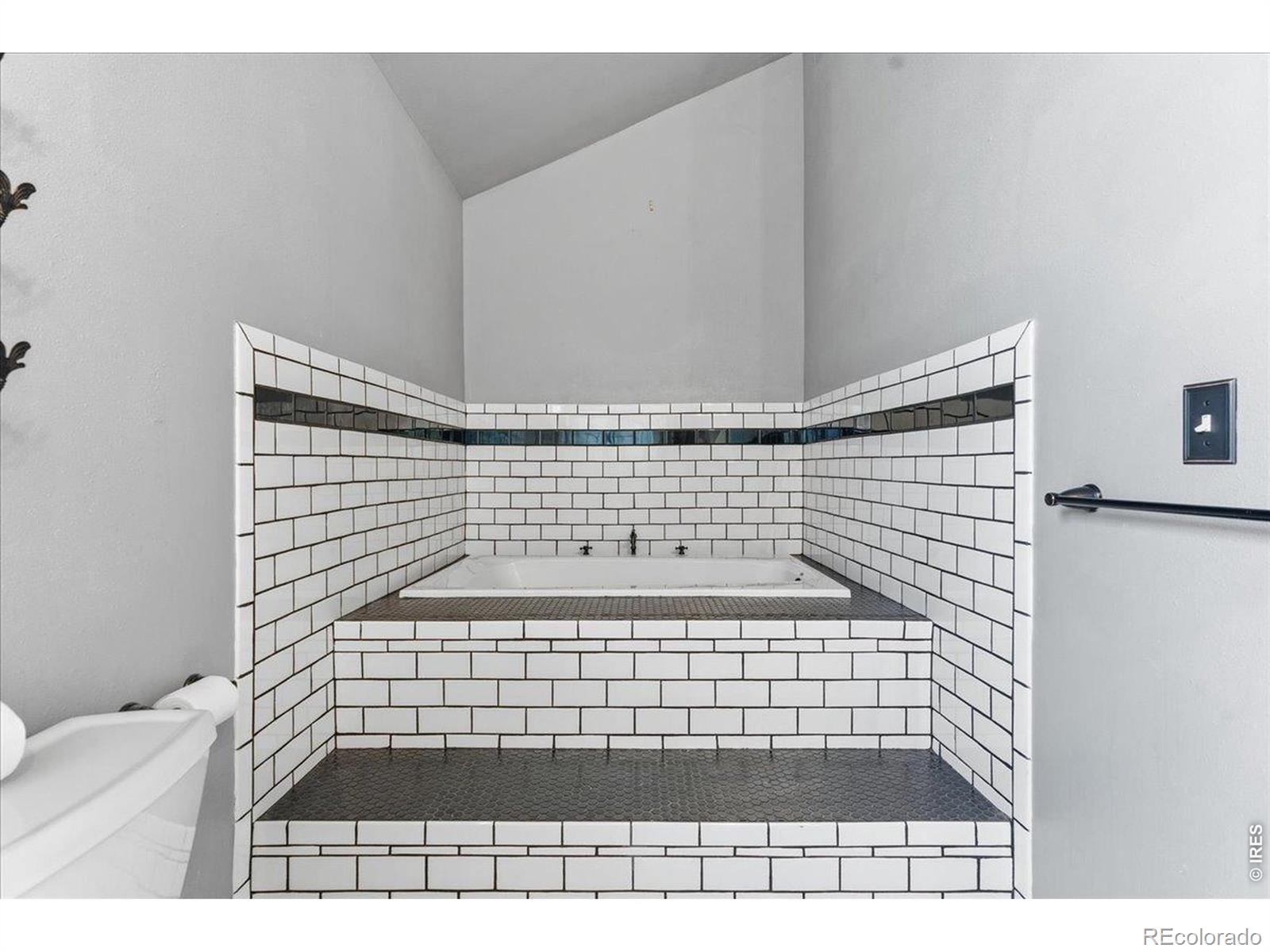 1284 E 4th Street Loveland CO 80537