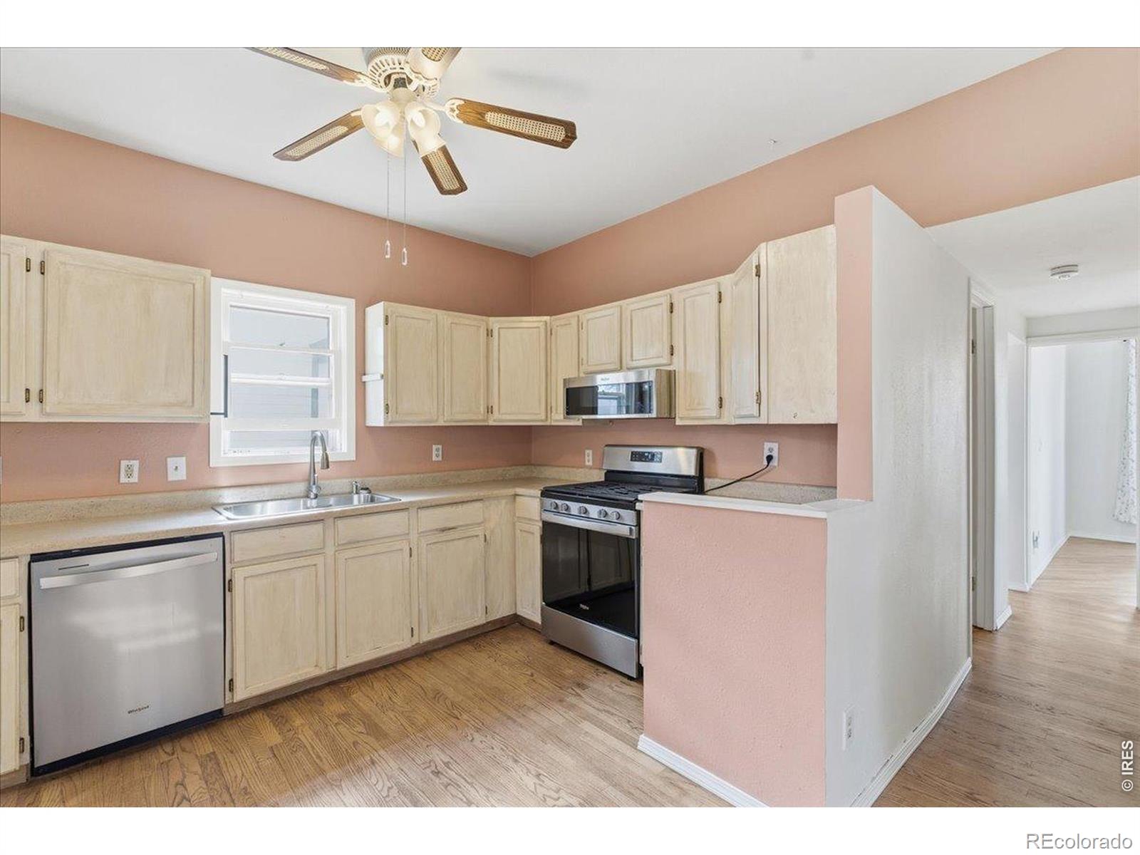 1284 E 4th Street Loveland CO 80537