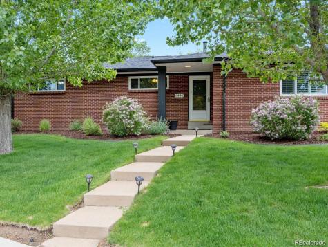 6444 Holland Circle Arvada CO 80004