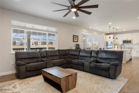 7140 S Vandriver Way Aurora CO 80016