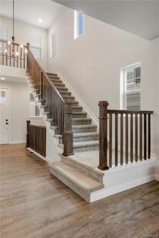 7140 S Vandriver Way Aurora CO 80016