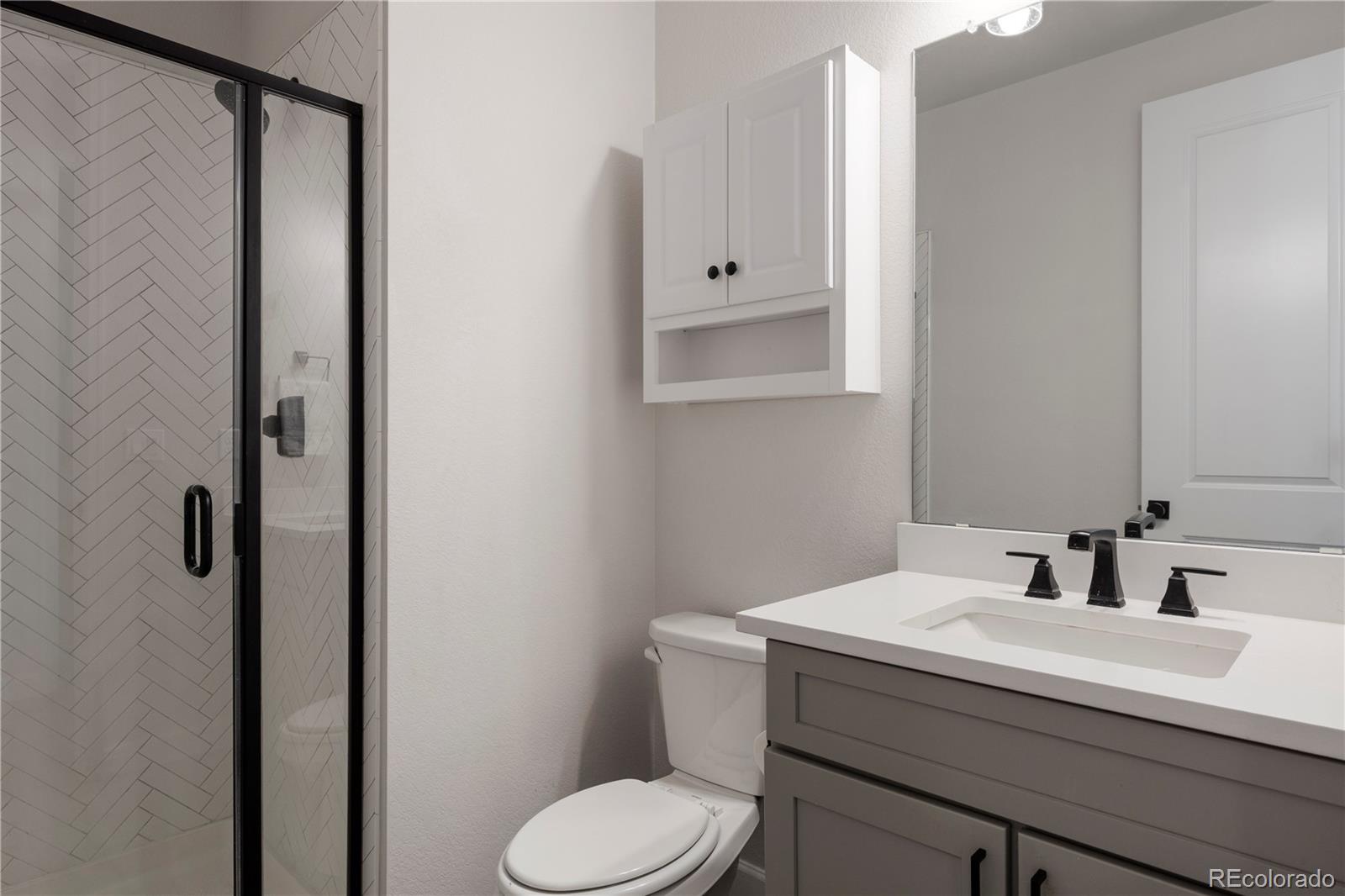 7140 S Vandriver Way Aurora CO 80016