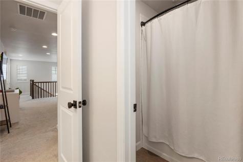 7140 S Vandriver Way Aurora CO 80016