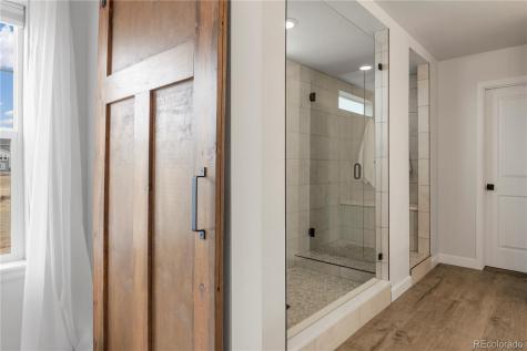 7140 S Vandriver Way Aurora CO 80016