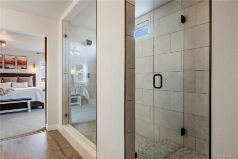 7140 S Vandriver Way Aurora CO 80016