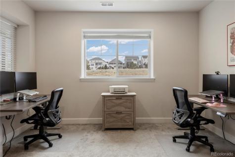 7140 S Vandriver Way Aurora CO 80016