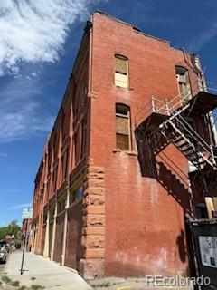 1911 Elmwood Lane Pueblo CO 81005