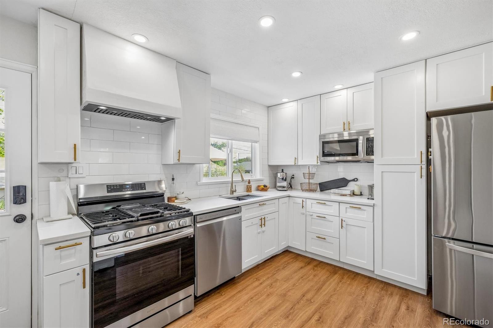 1630 S Lowell Boulevard Denver CO 80219
