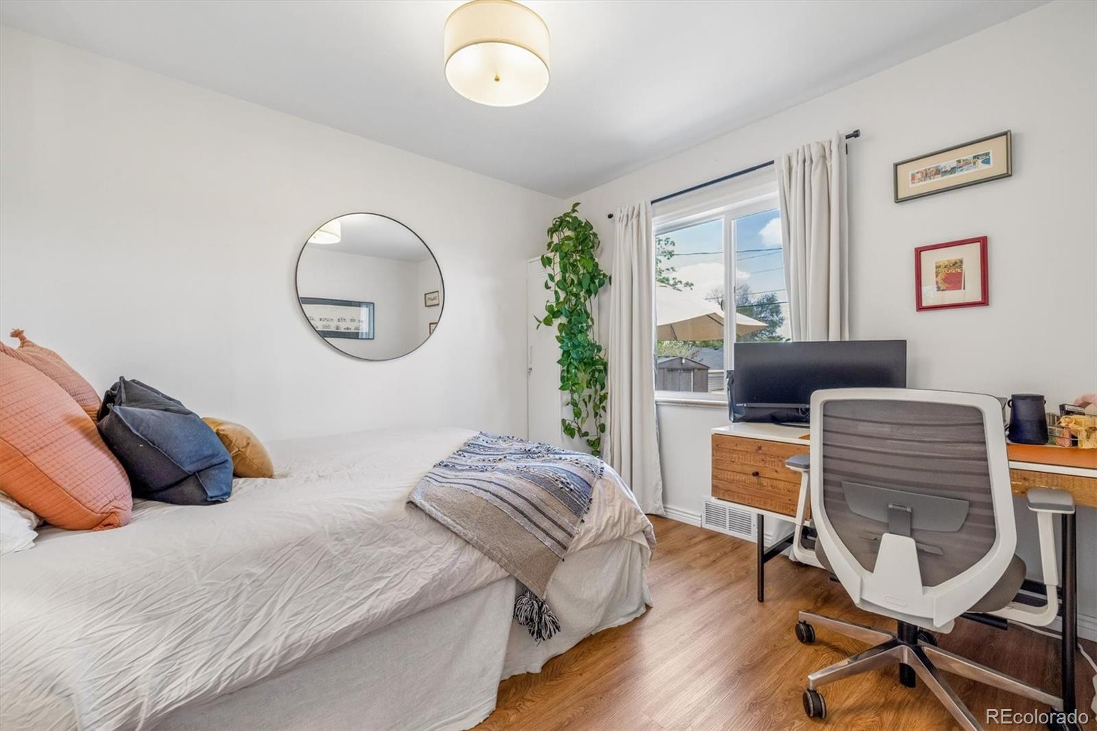 1630 S Lowell Boulevard Denver CO 80219