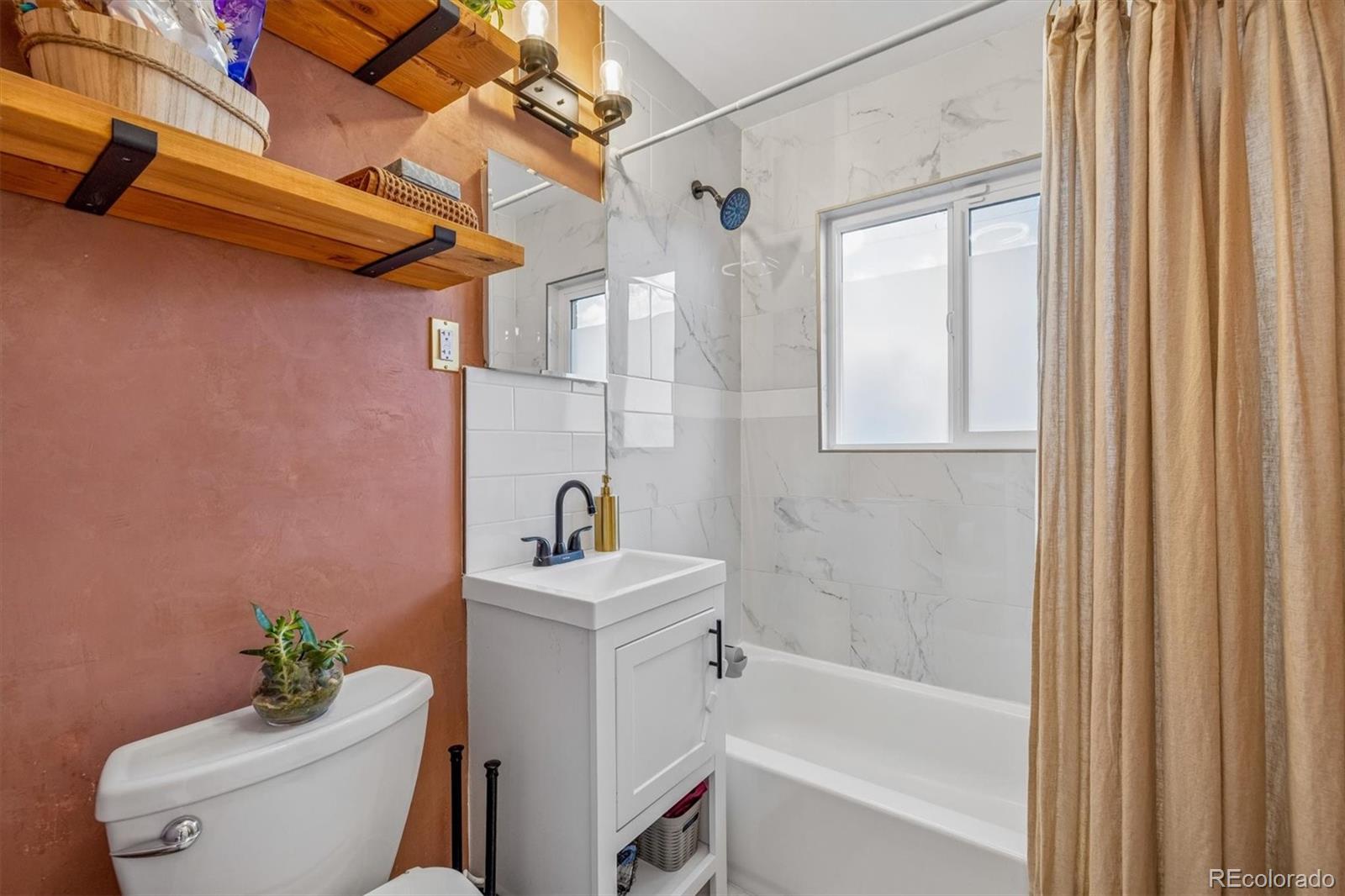 1630 S Lowell Boulevard Denver CO 80219