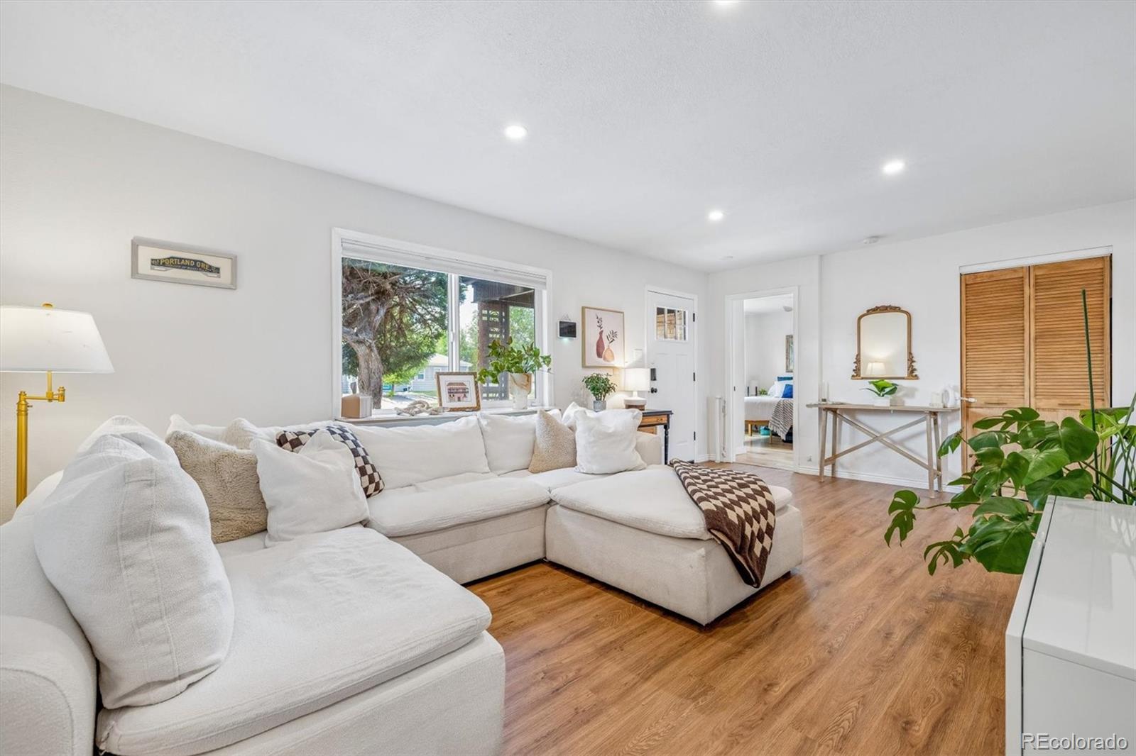 1630 S Lowell Boulevard Denver CO 80219