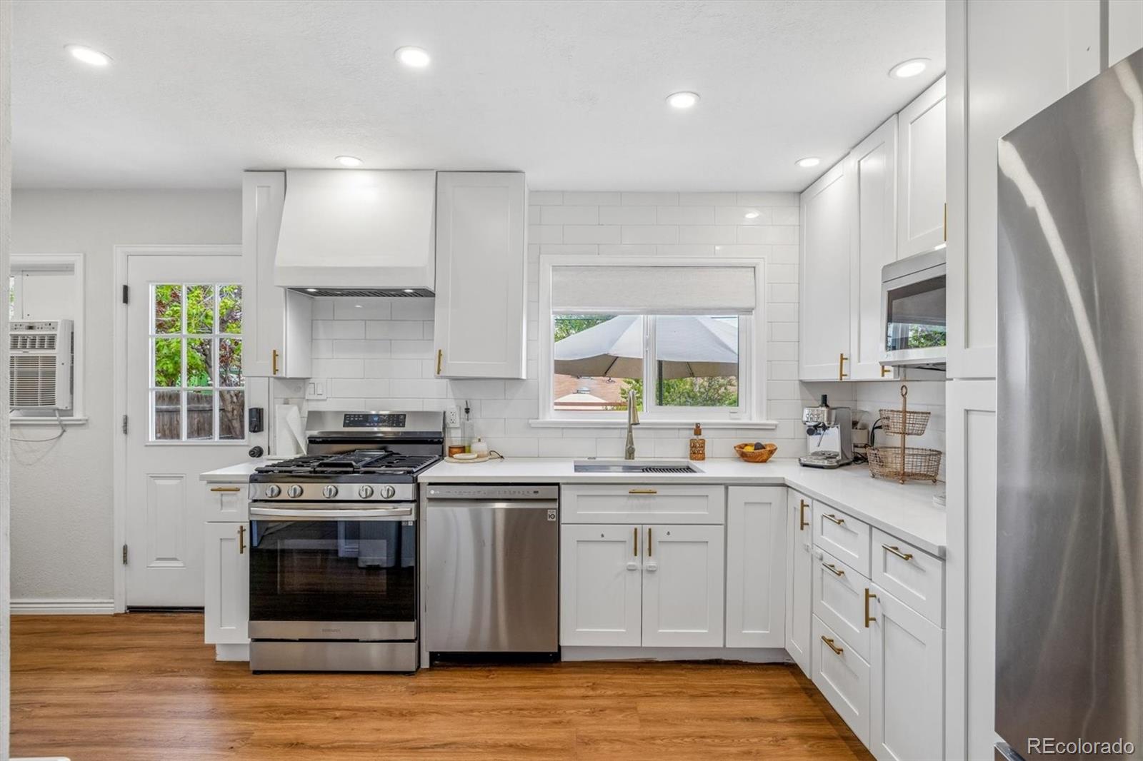 1630 S Lowell Boulevard Denver CO 80219