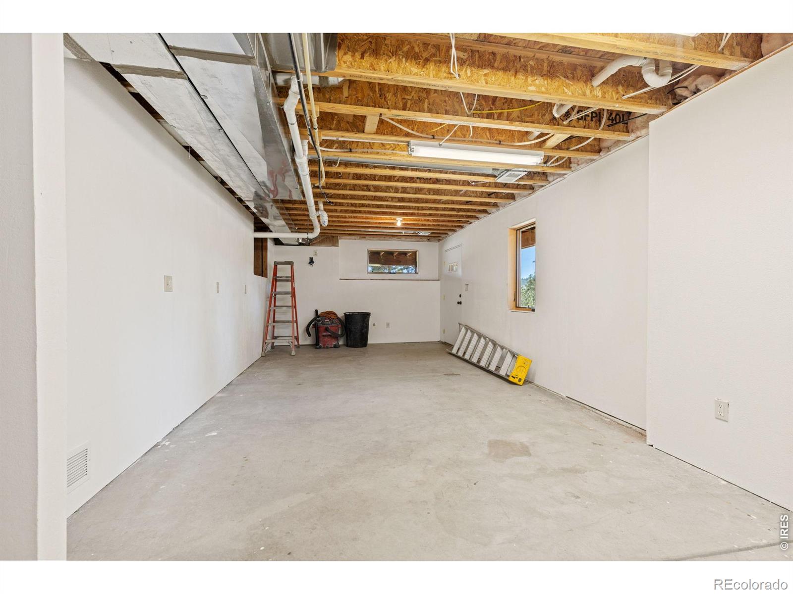 3069 Davis Ranch Road Bellvue CO 80512