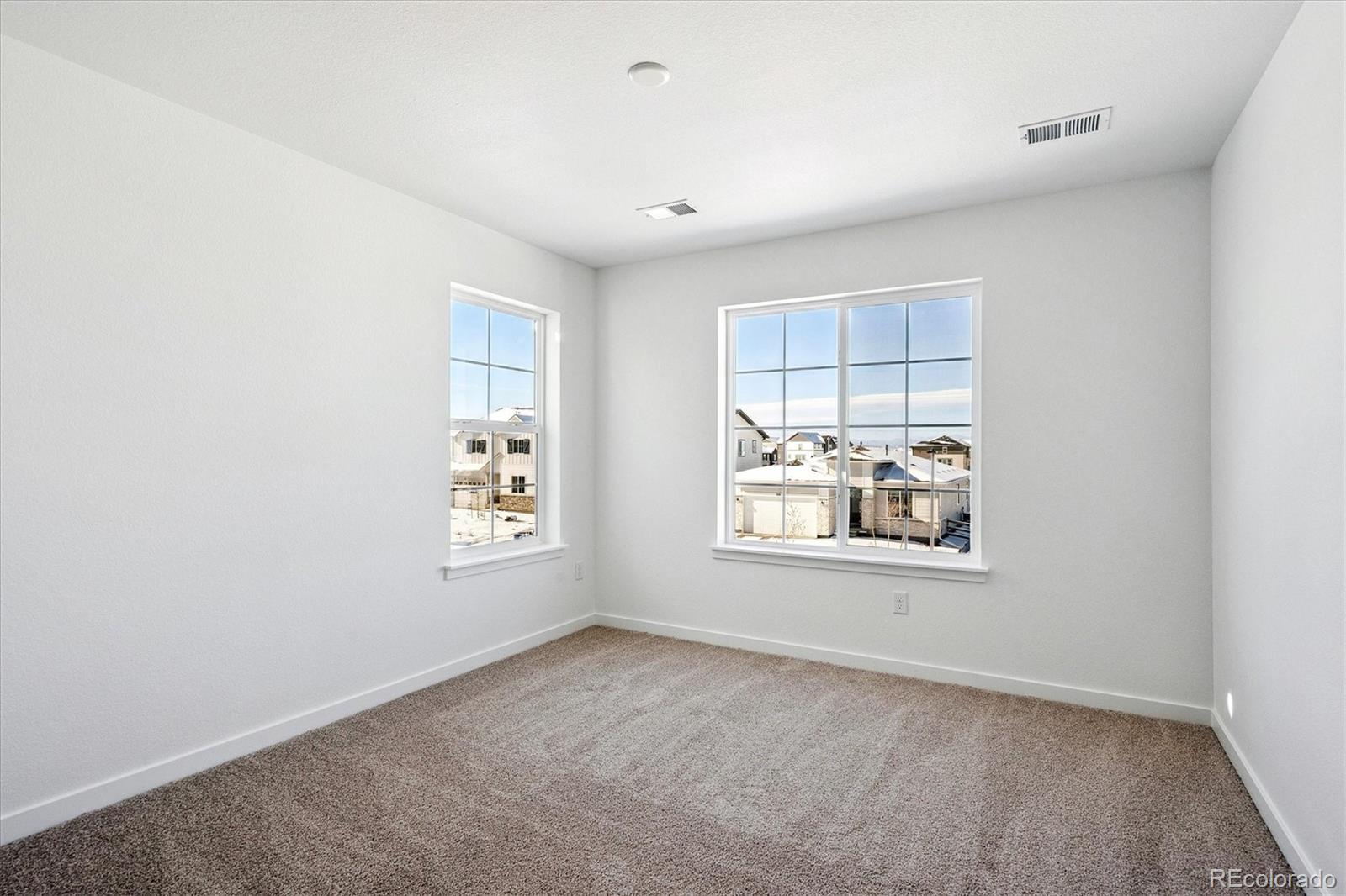 2132 S Irvington Street Aurora CO 80018