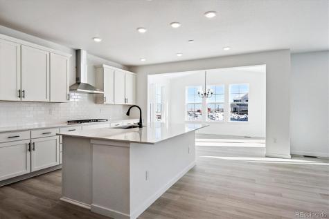 2132 S Irvington Street Aurora CO 80018