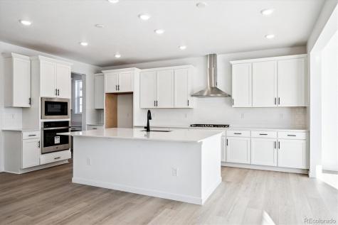 2132 S Irvington Street Aurora CO 80018