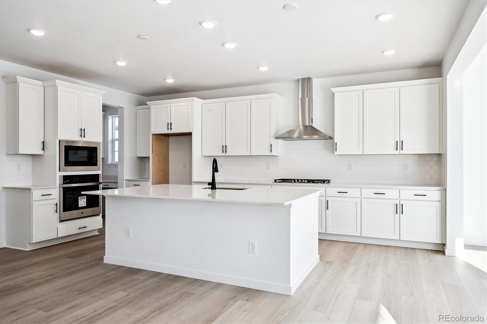 2132 S Irvington Street Aurora CO 80018