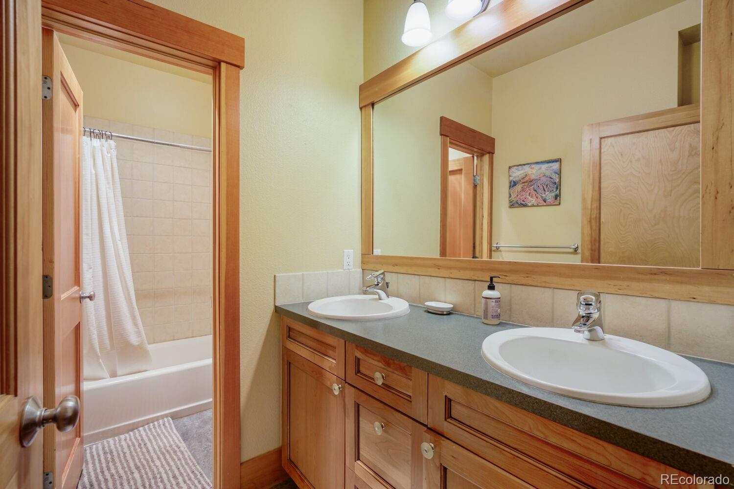 127 Hillside Drive Silverthorne CO 80498