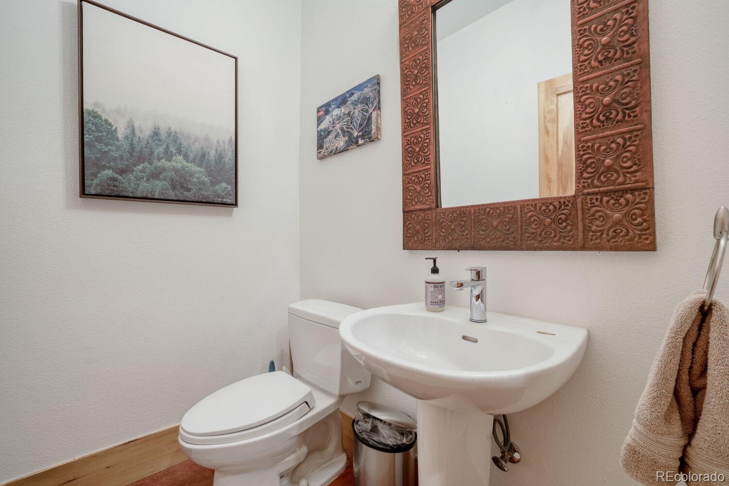 127 Hillside Drive Silverthorne CO 80498