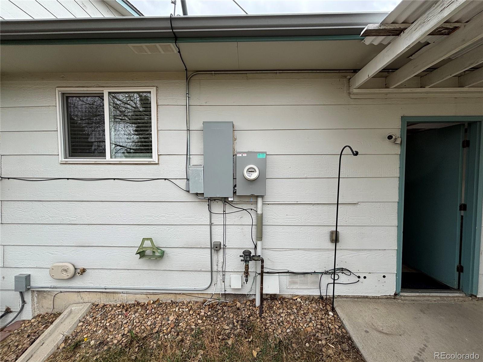 950 S Waco Way Aurora CO 80017
