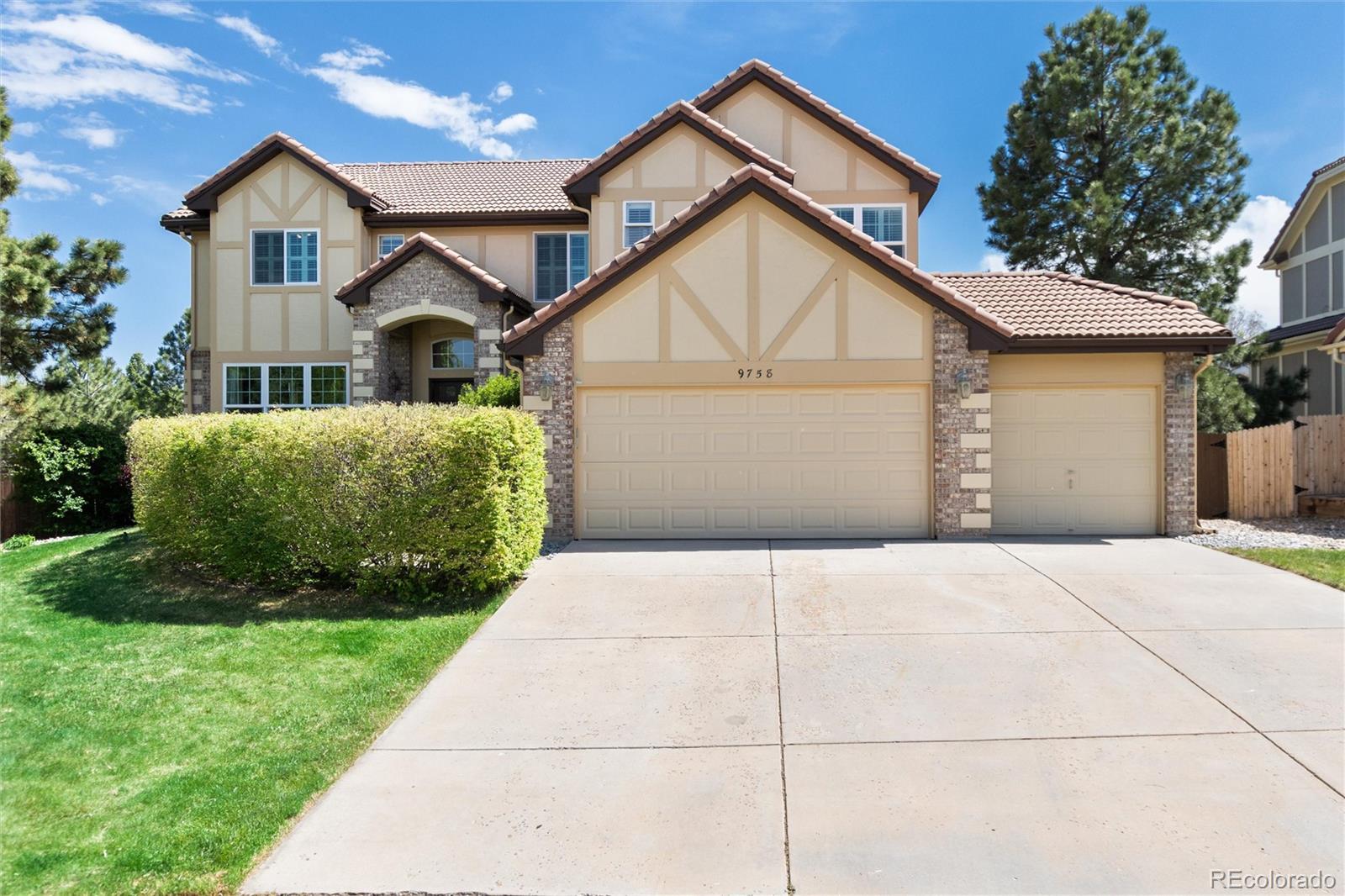 9758 Colinade Drive Lone Tree CO 80124