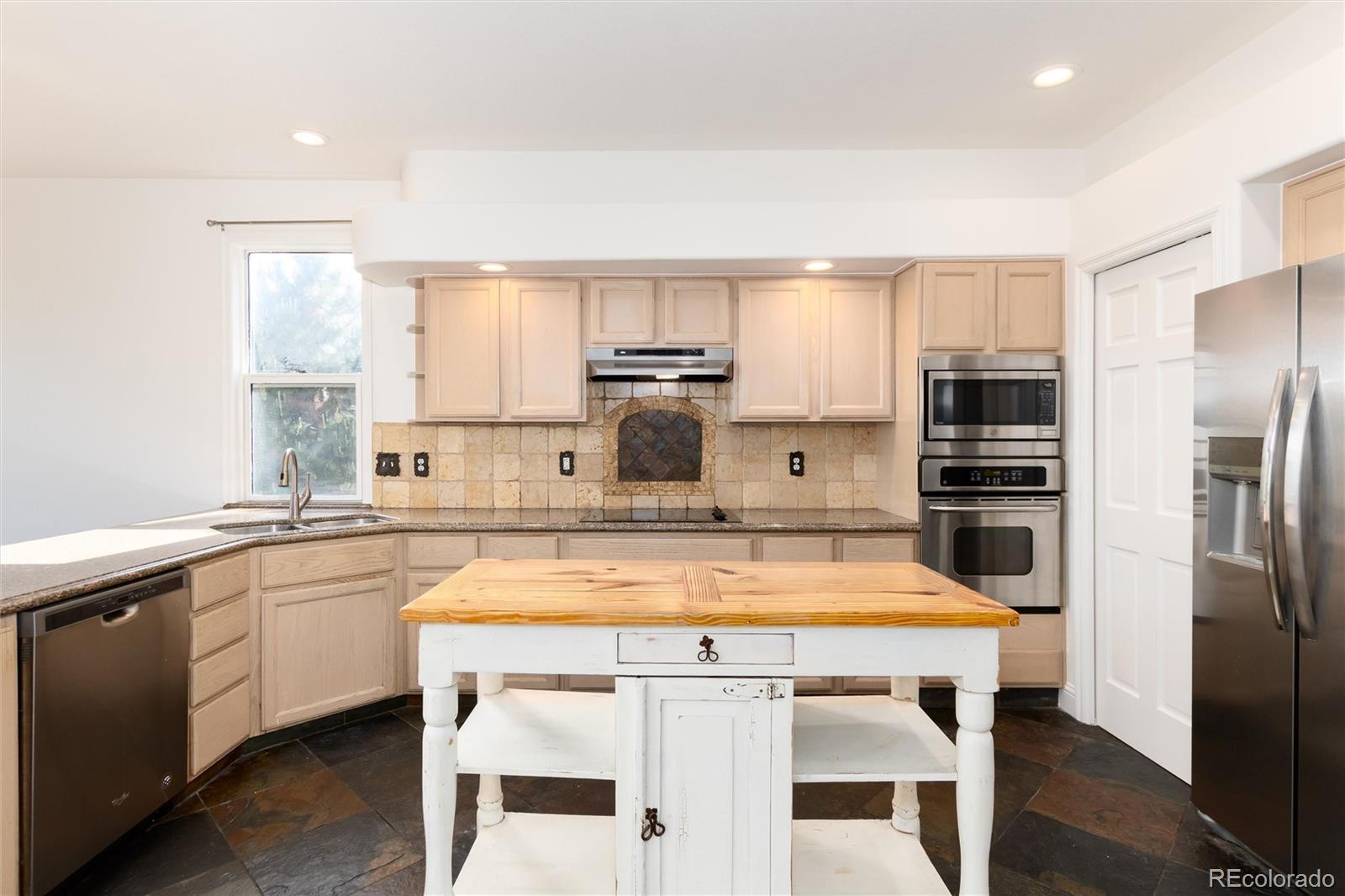9758 Colinade Drive Lone Tree CO 80124