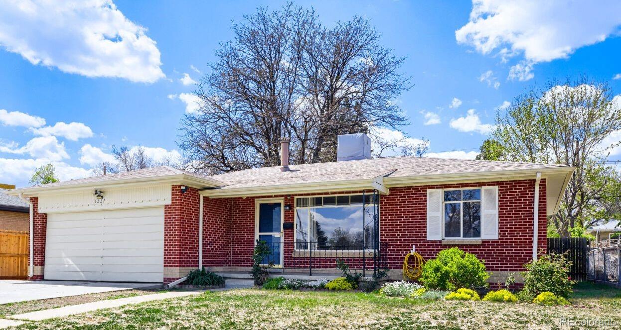 1227 S Harlan Street Lakewood CO 80232