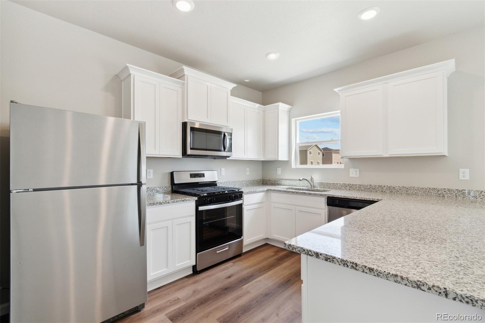 7336 Crystal Avenue Frederick CO 80530