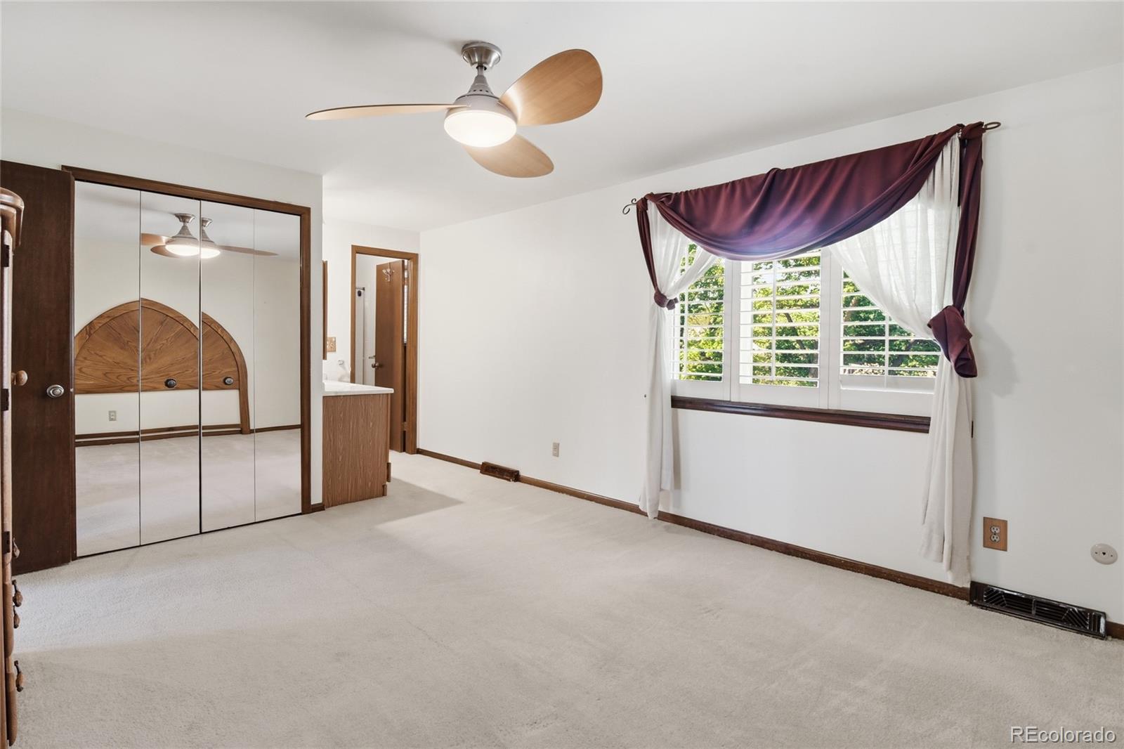 6043 S Glencoe Way Centennial CO 80121