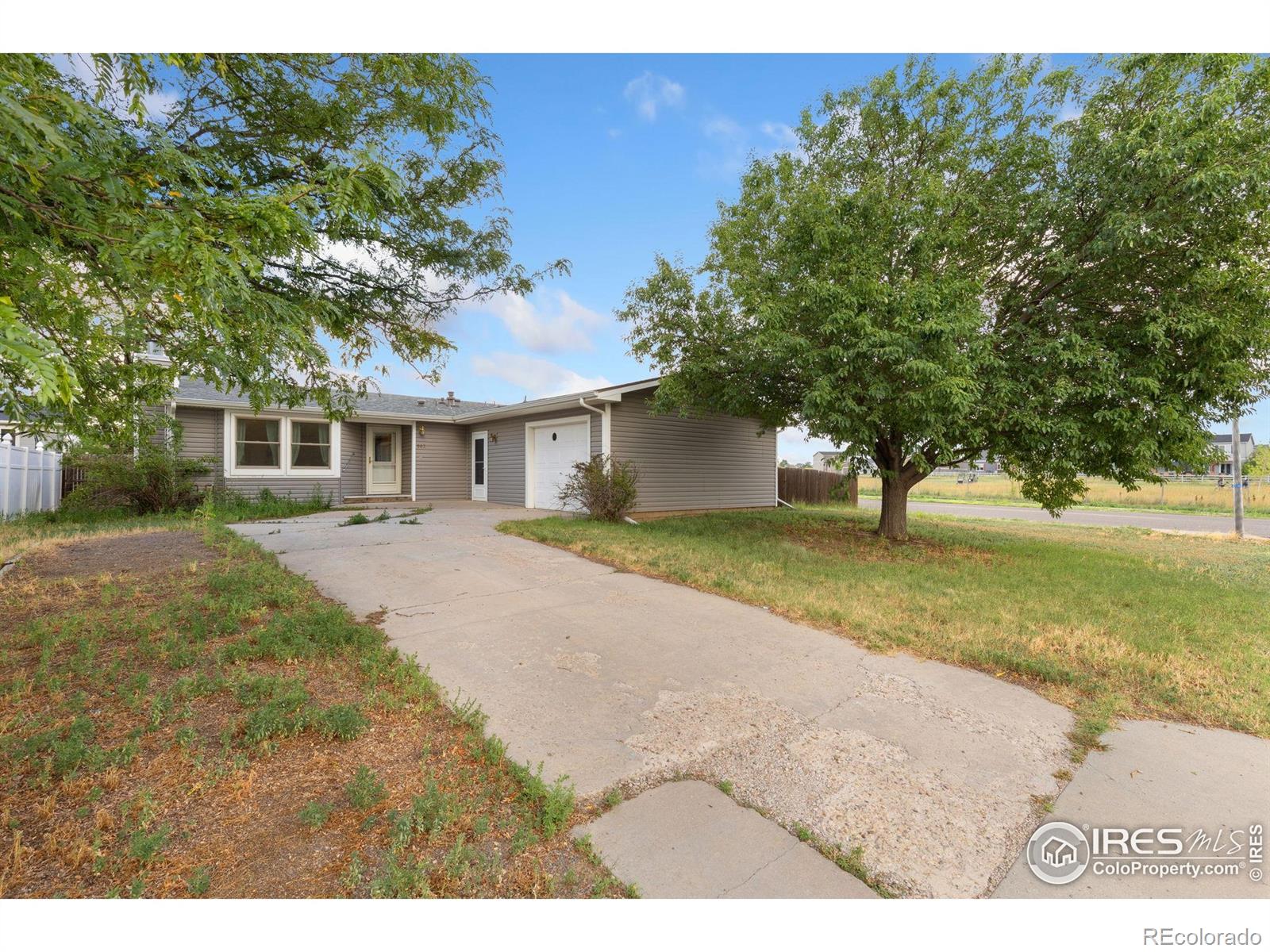 902 Fir Avenue Fort Lupton CO 80621