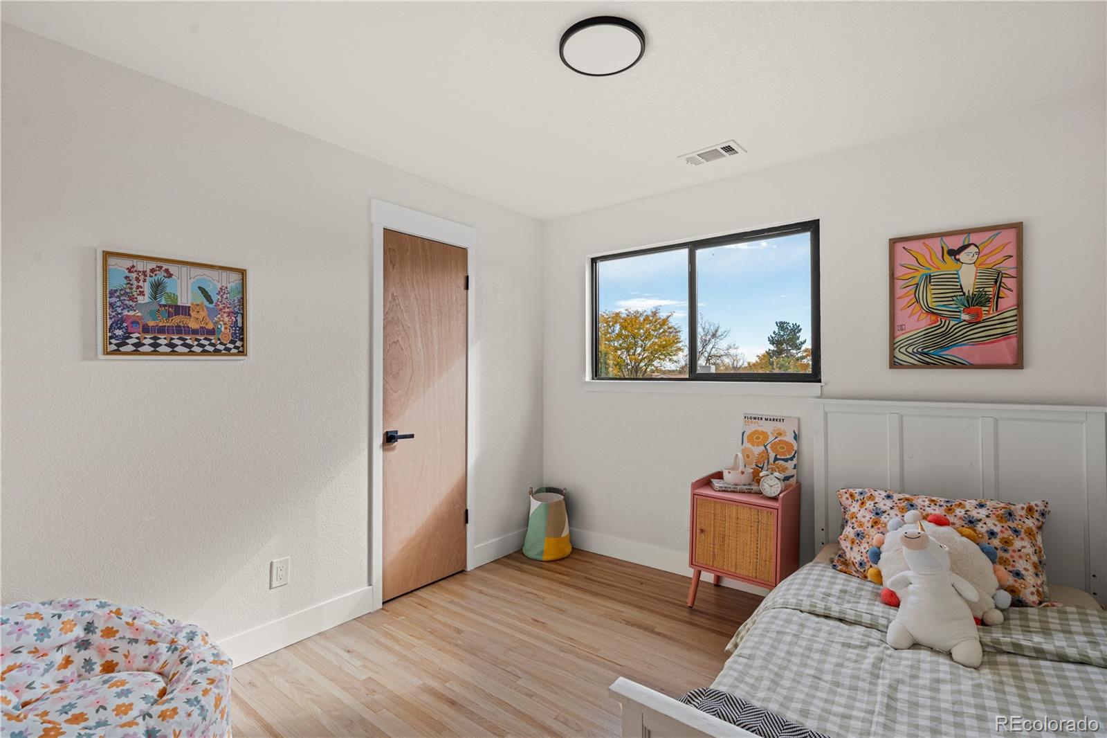 884 S Lewis Street Lakewood CO 80226