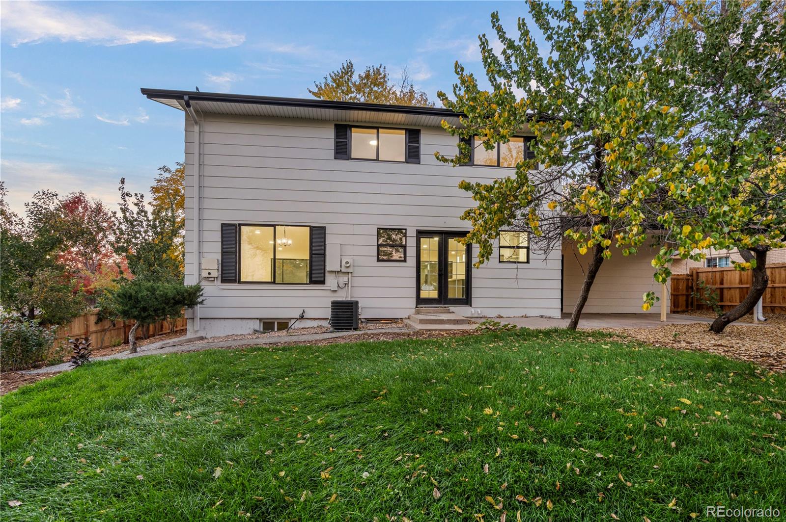 884 S Lewis Street Lakewood CO 80226