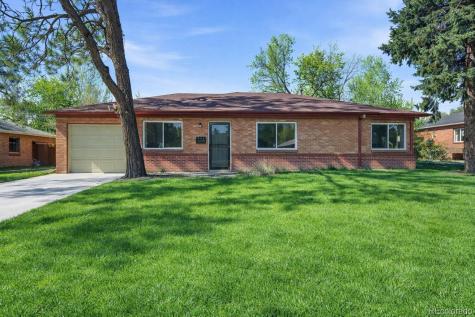 811 Ursula Street Aurora CO 80011