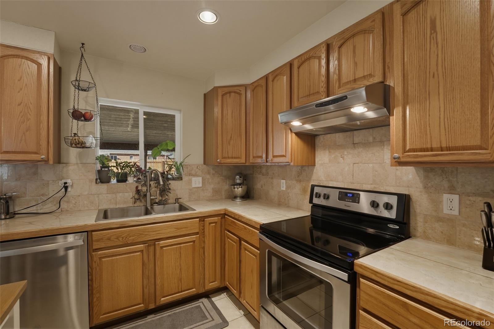 811 Ursula Street Aurora CO 80011