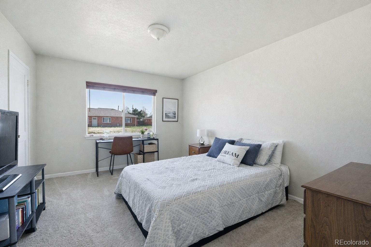 811 Ursula Street Aurora CO 80011
