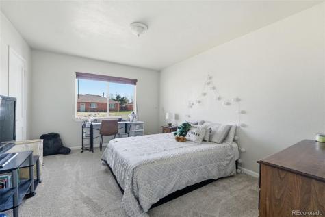 811 Ursula Street Aurora CO 80011