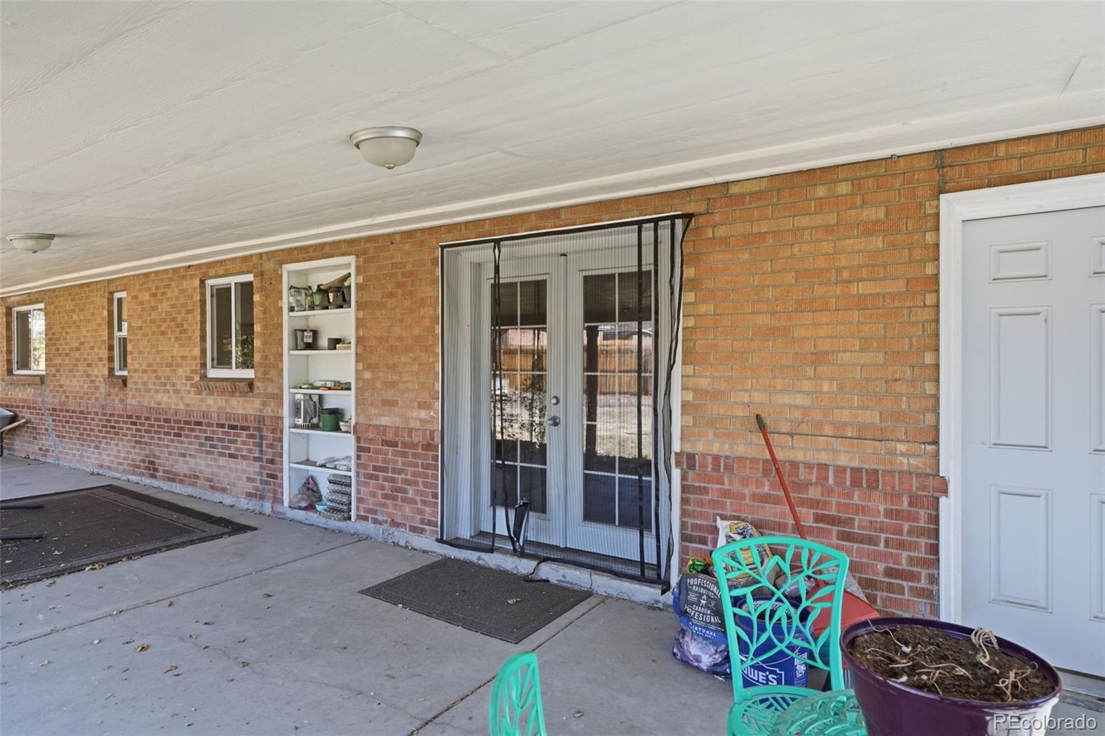 811 Ursula Street Aurora CO 80011
