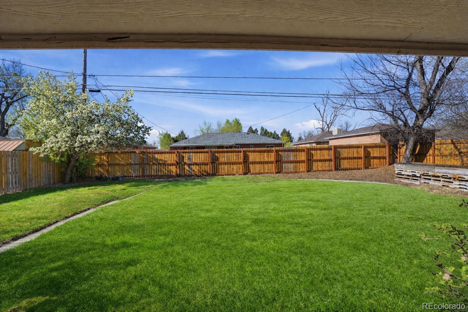 811 Ursula Street Aurora CO 80011