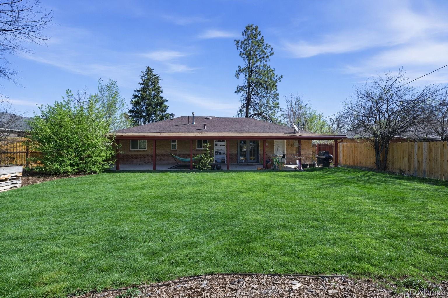 811 Ursula Street Aurora CO 80011