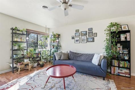 811 Ursula Street Aurora CO 80011