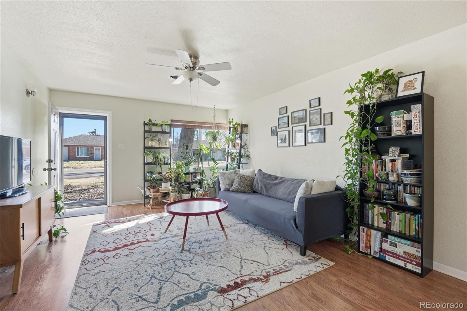 811 Ursula Street Aurora CO 80011
