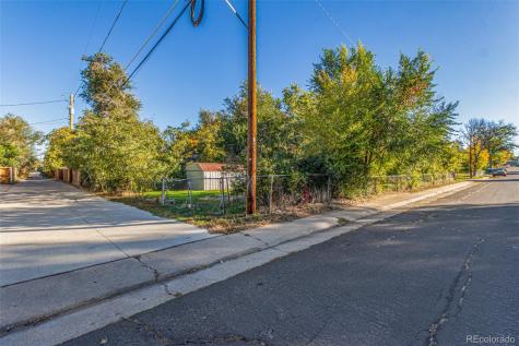 1209 Alton Street Aurora CO 80010