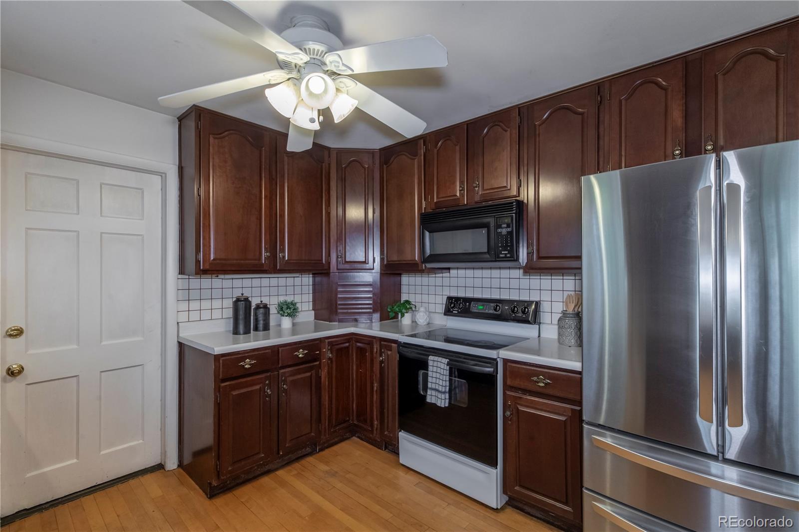 1061 E Briarwood Circle N Centennial CO 80122