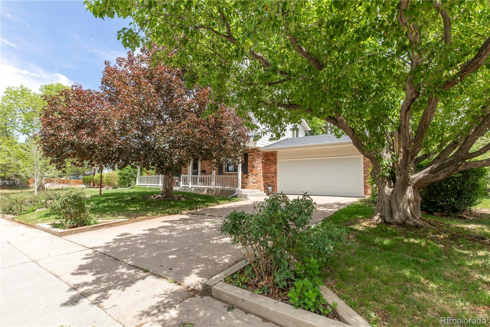 1061 E Briarwood Circle N Centennial CO 80122