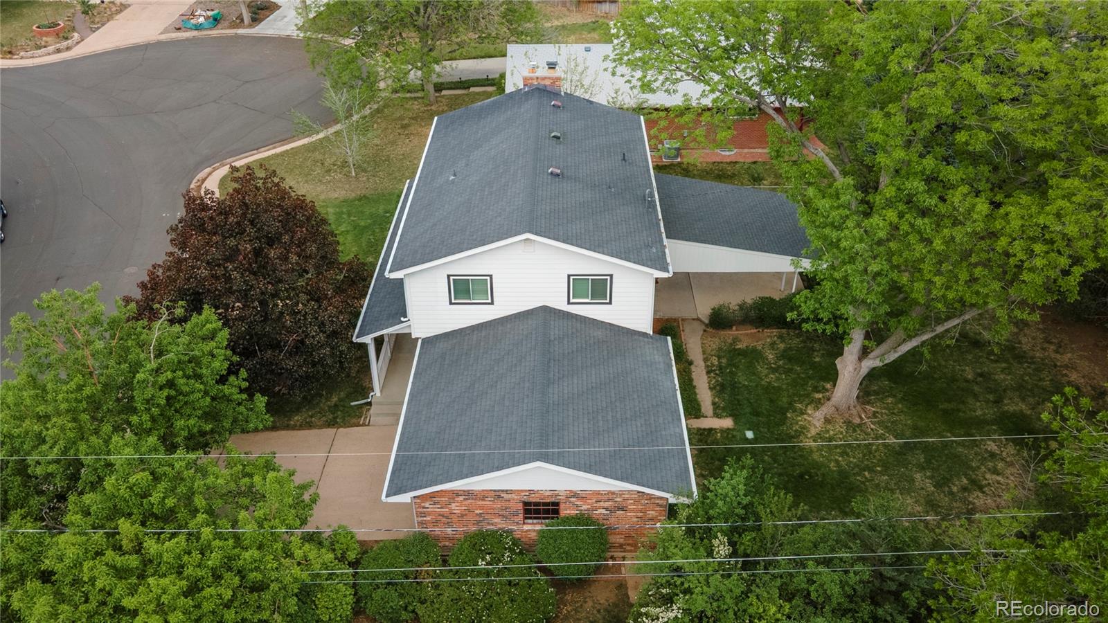 1061 E Briarwood Circle N Centennial CO 80122