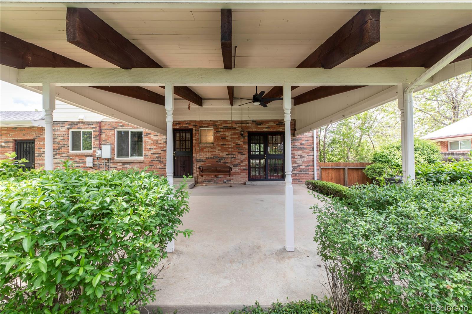 1061 E Briarwood Circle N Centennial CO 80122