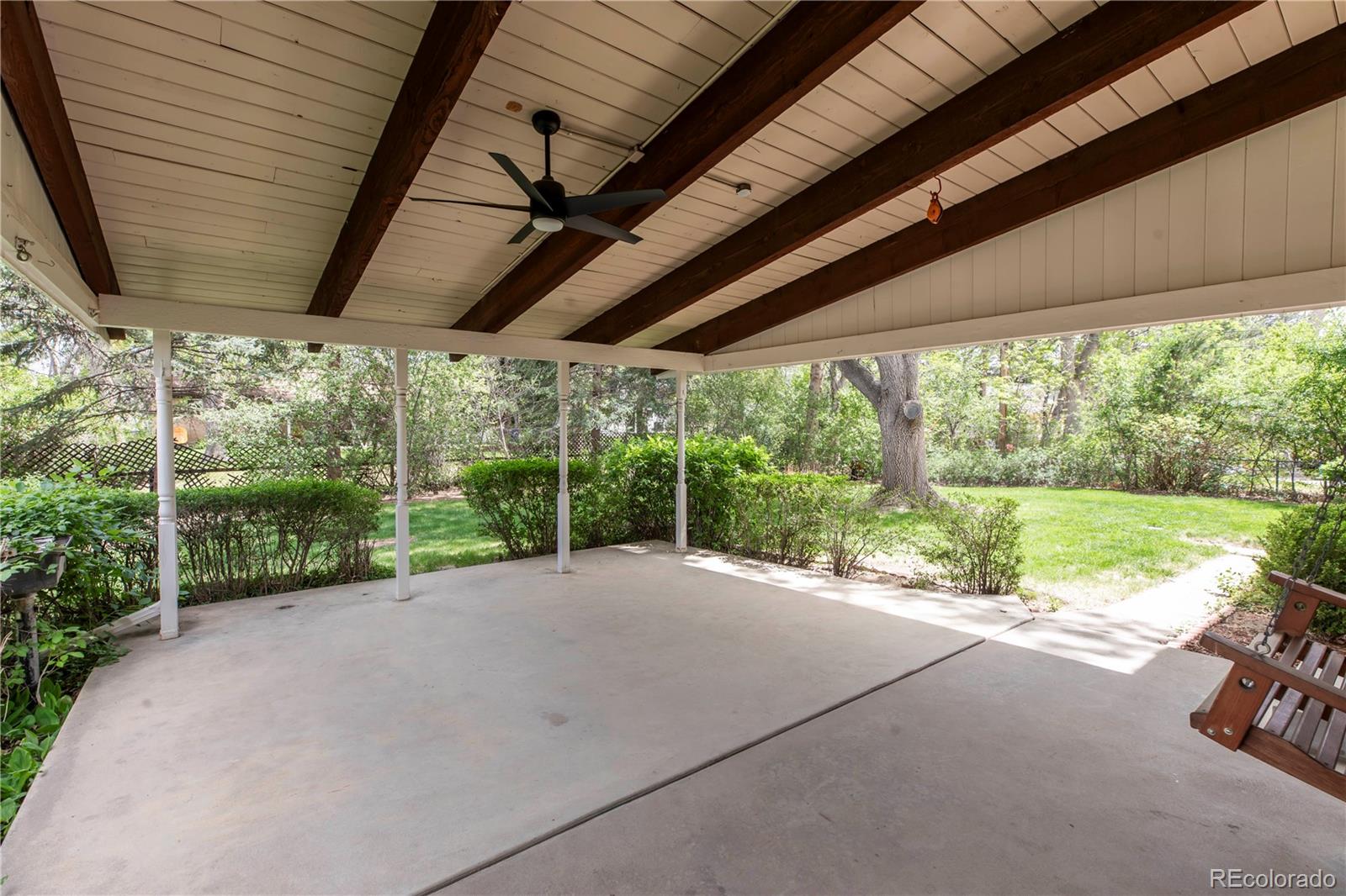 1061 E Briarwood Circle N Centennial CO 80122