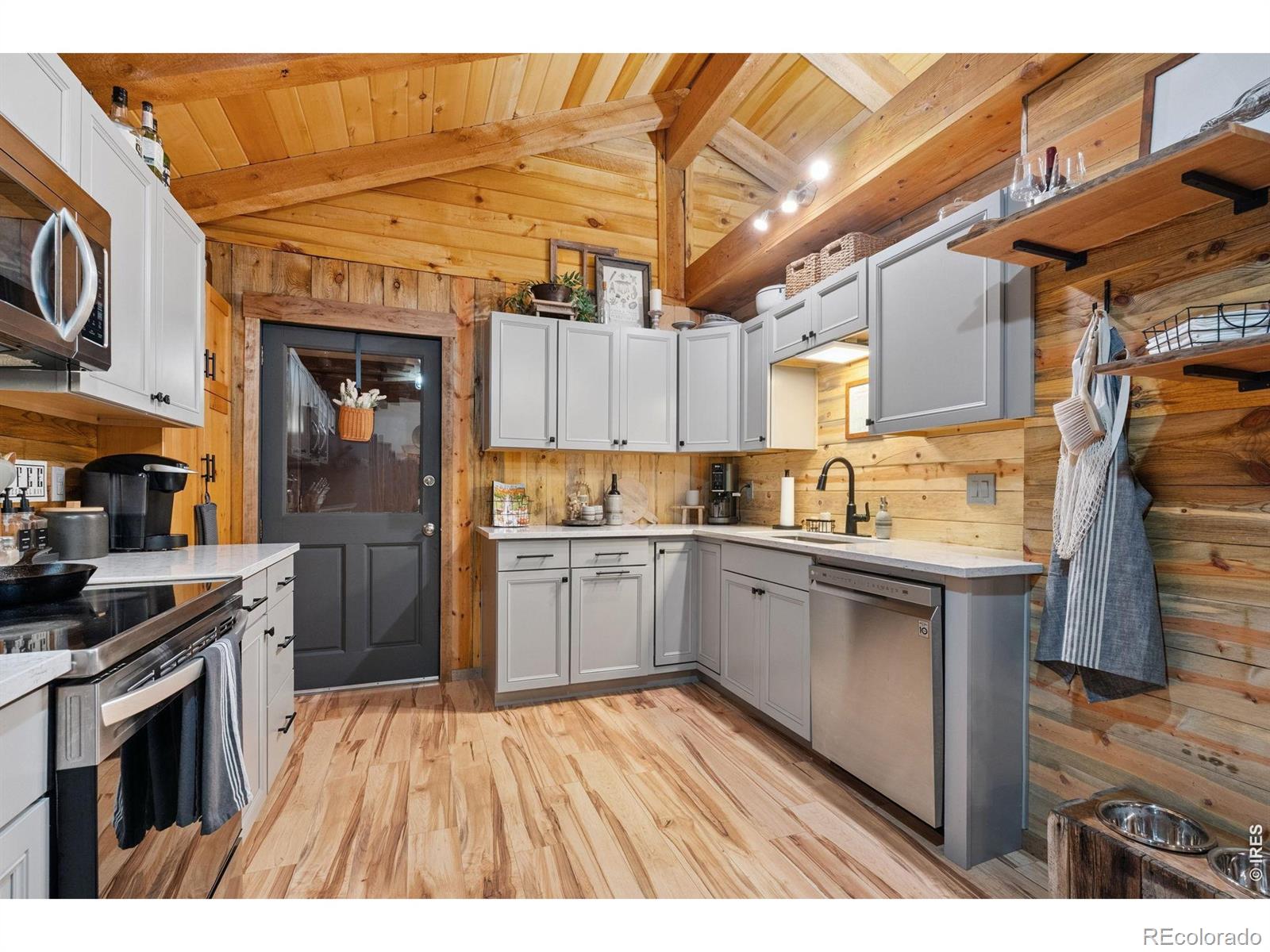 32224 Poudre Canyon Road Bellvue CO 80512