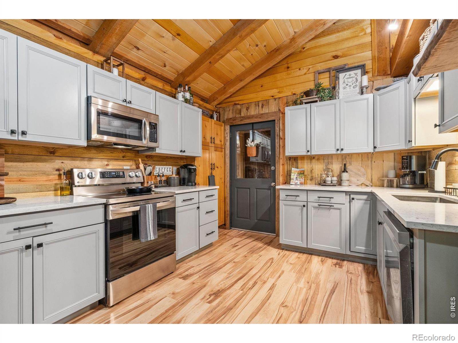 32224 Poudre Canyon Road Bellvue CO 80512